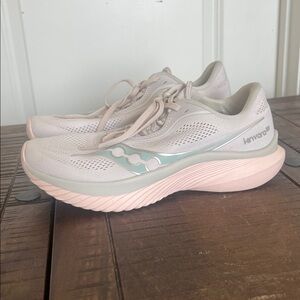 Saucony Ride 15 Womens Size 9.5 Pink‎ Athletic Running Shoes Sneakers FoamFit